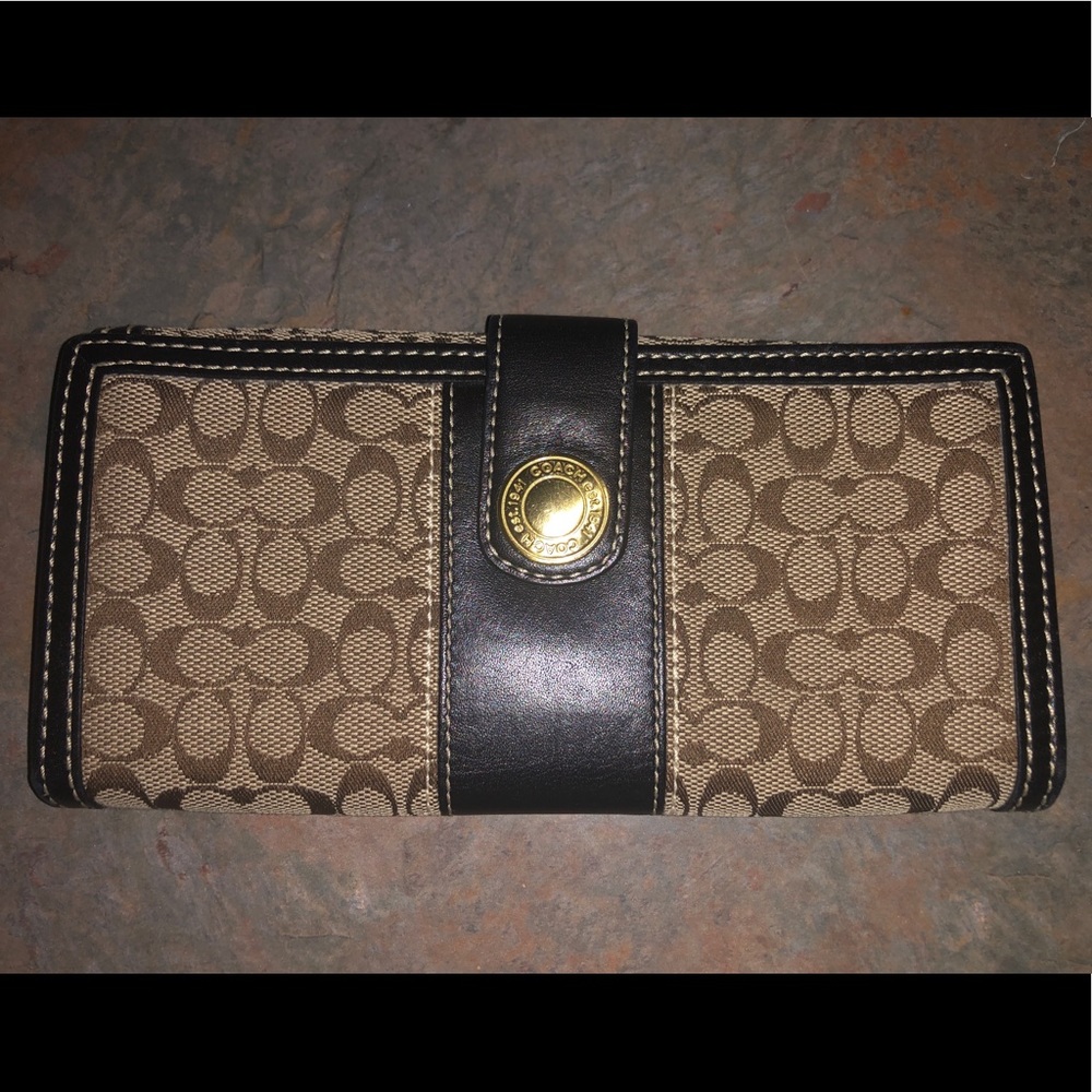 Coach Signature Large Wallet